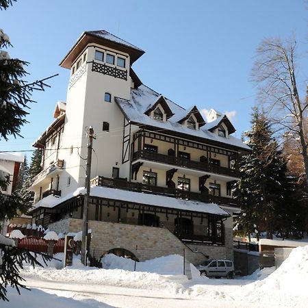 Hotel Foisorul Cu Flori Sinaia Eksteriør billede